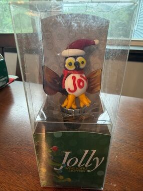 Holiday Owl Wine Bottle Stopper - Red & White